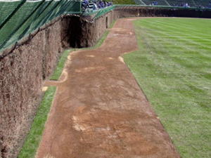 wrigley outfield warning track