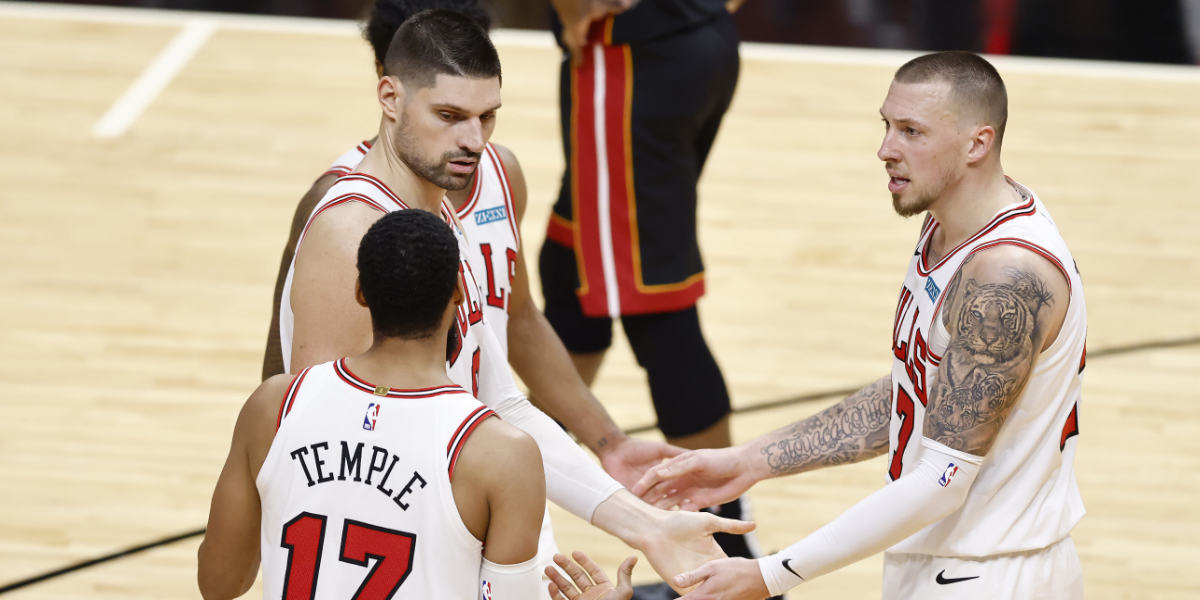 Bulls rookie Coby White credits hair for historic streak - ESPN