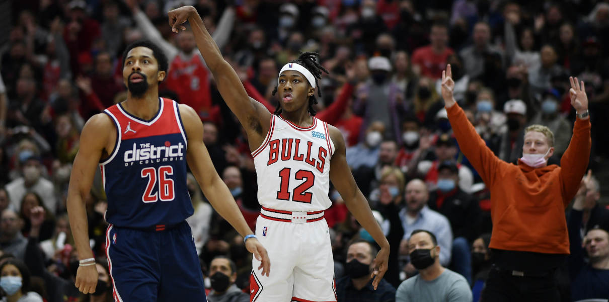 The Chicago Bulls Are Switching Back to Wearing White Jerseys at Home -  Bleacher Nation