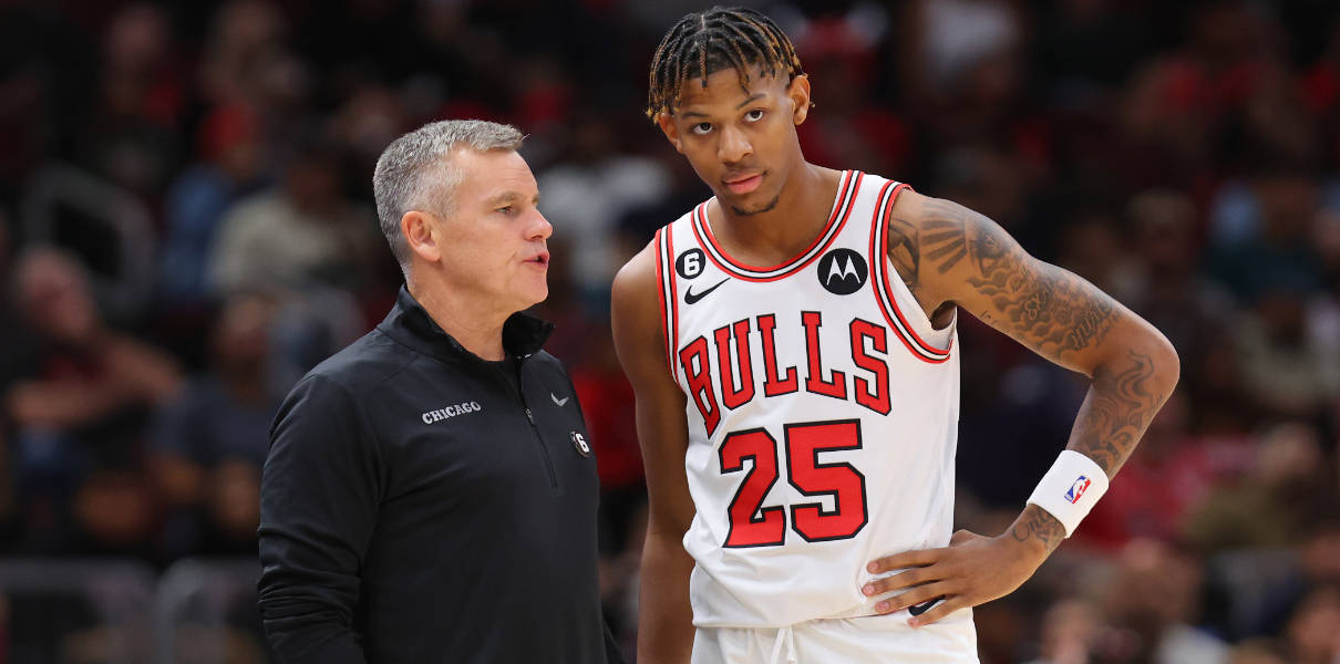 Dalen Terry leads point guard duties in Bulls' first Summer League victory
