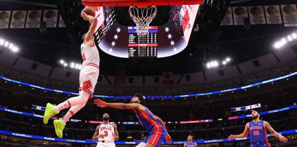 Zach LaVine of the Chicago Bulls rises for the dunk in a game against the Detroit Pistons.