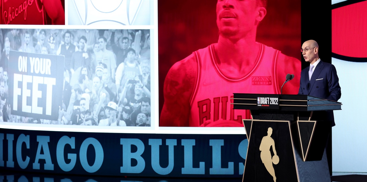 Bulls 'SEE RED' Campaign Returns For 2022 NBA Playoffs