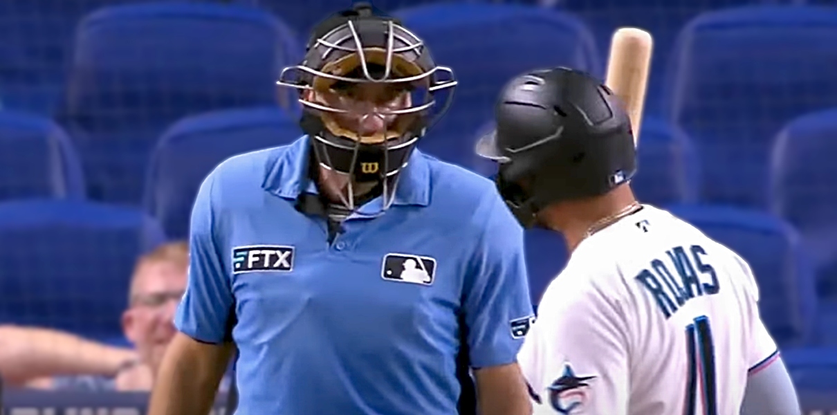 In Case You've Noticed the Absence of MLB Umpire Angel Hernández - Bleacher  Nation