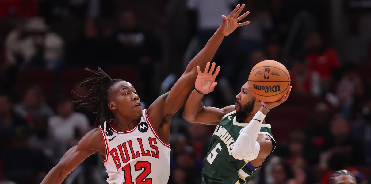 Bucks, Bulls in 'deep talks' for trade involving Michael Carter-Williams,  reports say