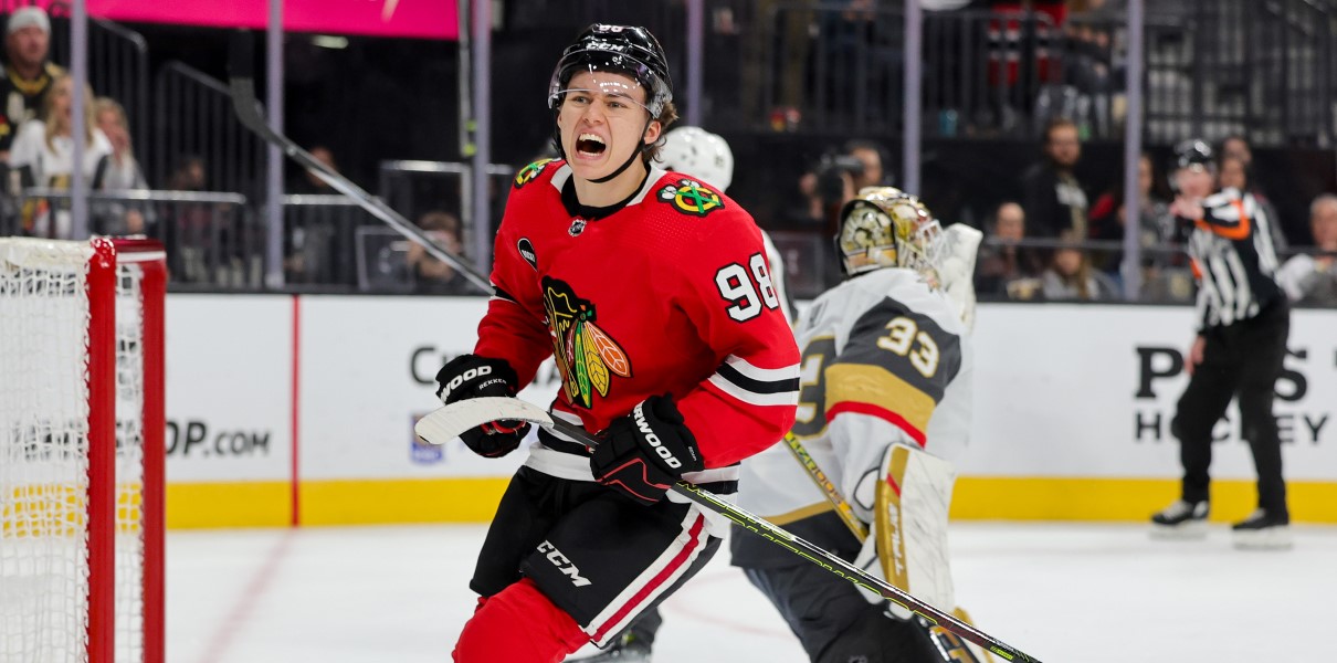 Connor Bedard, Lukas Reichel steal the show in Chicago Blackhawks scrimmage  - On Tap Sports Net