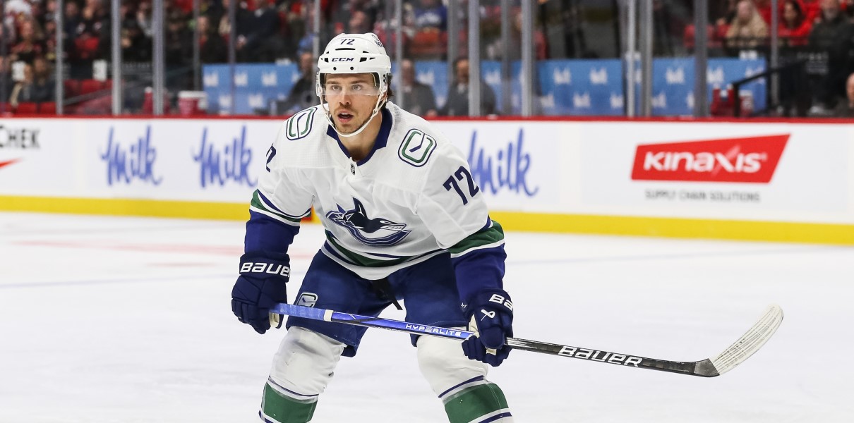 Blackhawks Acquire Forward Anthony Beauvillier From Vancouver ...