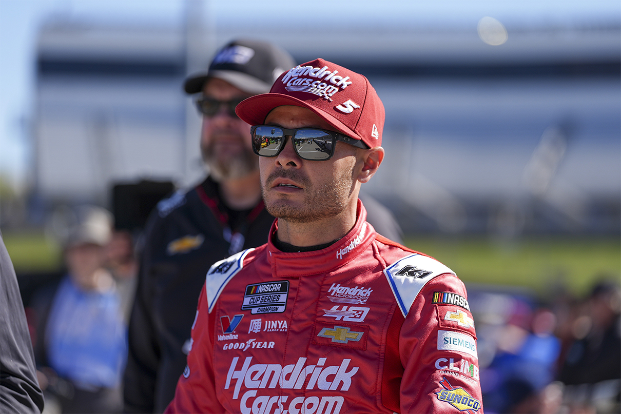 Cook Out 400 Odds & Picks;Apr 6, 2024; Martinsville, Virginia, USA; NASCAR Cup Series driver Kyle Larson (5) looks on during practice at Martinsville Speedway. Mandatory Credit: Jim Dedmon-USA TODAY Sports